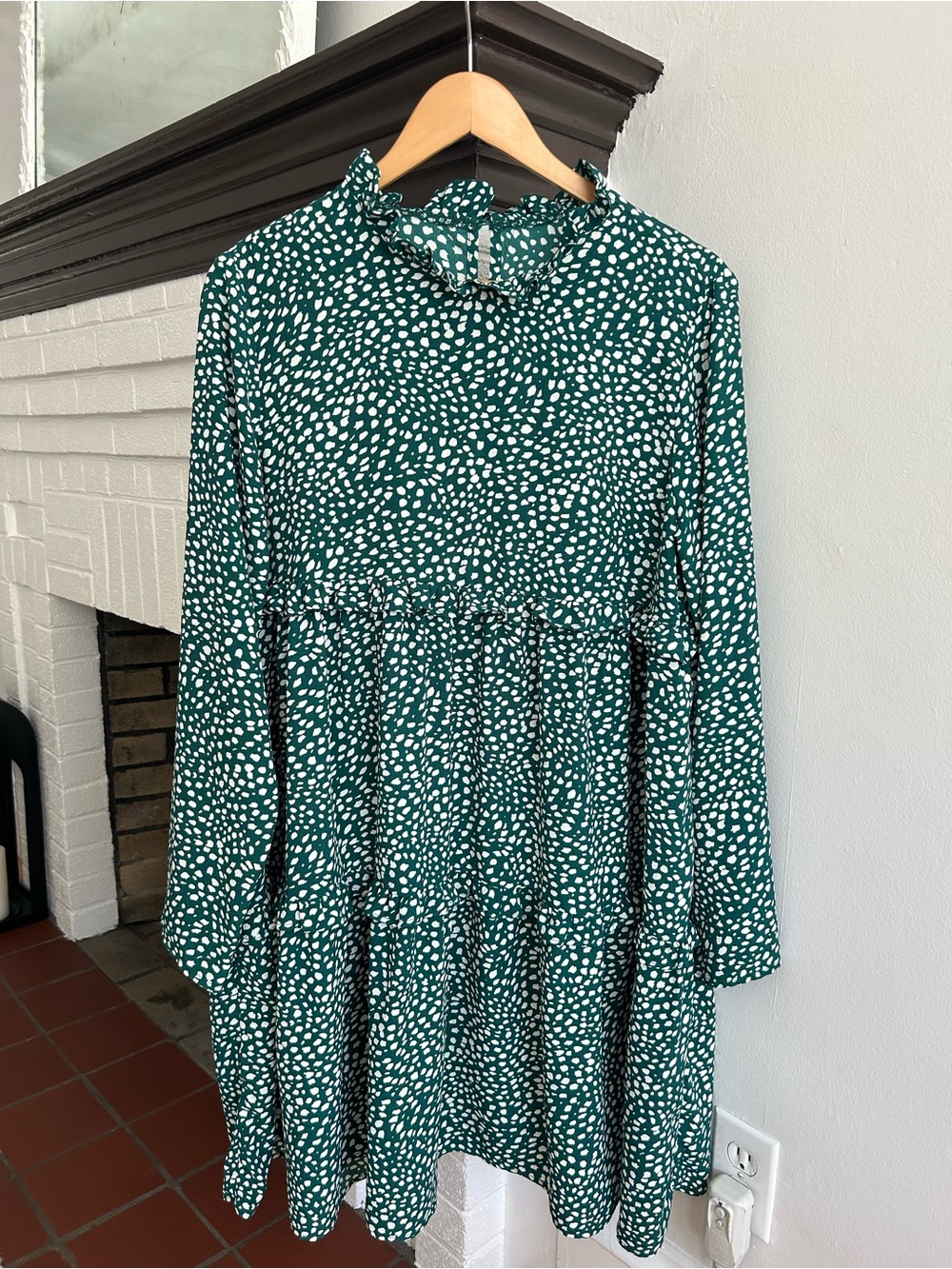 Missguided Green and White Long Sleeve Tiered Ruffle Dress